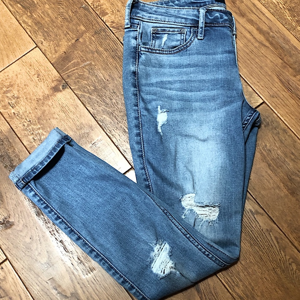 HOLLISTER Ankle Crop Jeans size 3